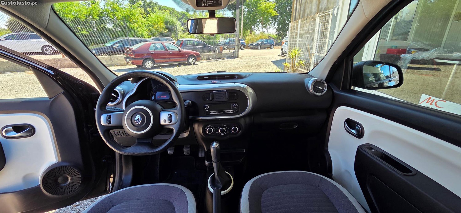 Renault Twingo SCE LIMITED — fotografia 20