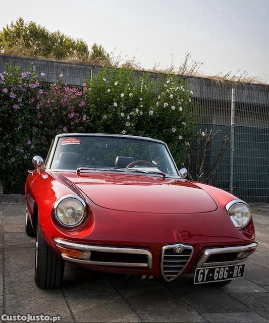 Alfa Romeo Spider 1750 coda longa duetto — fotografia 2