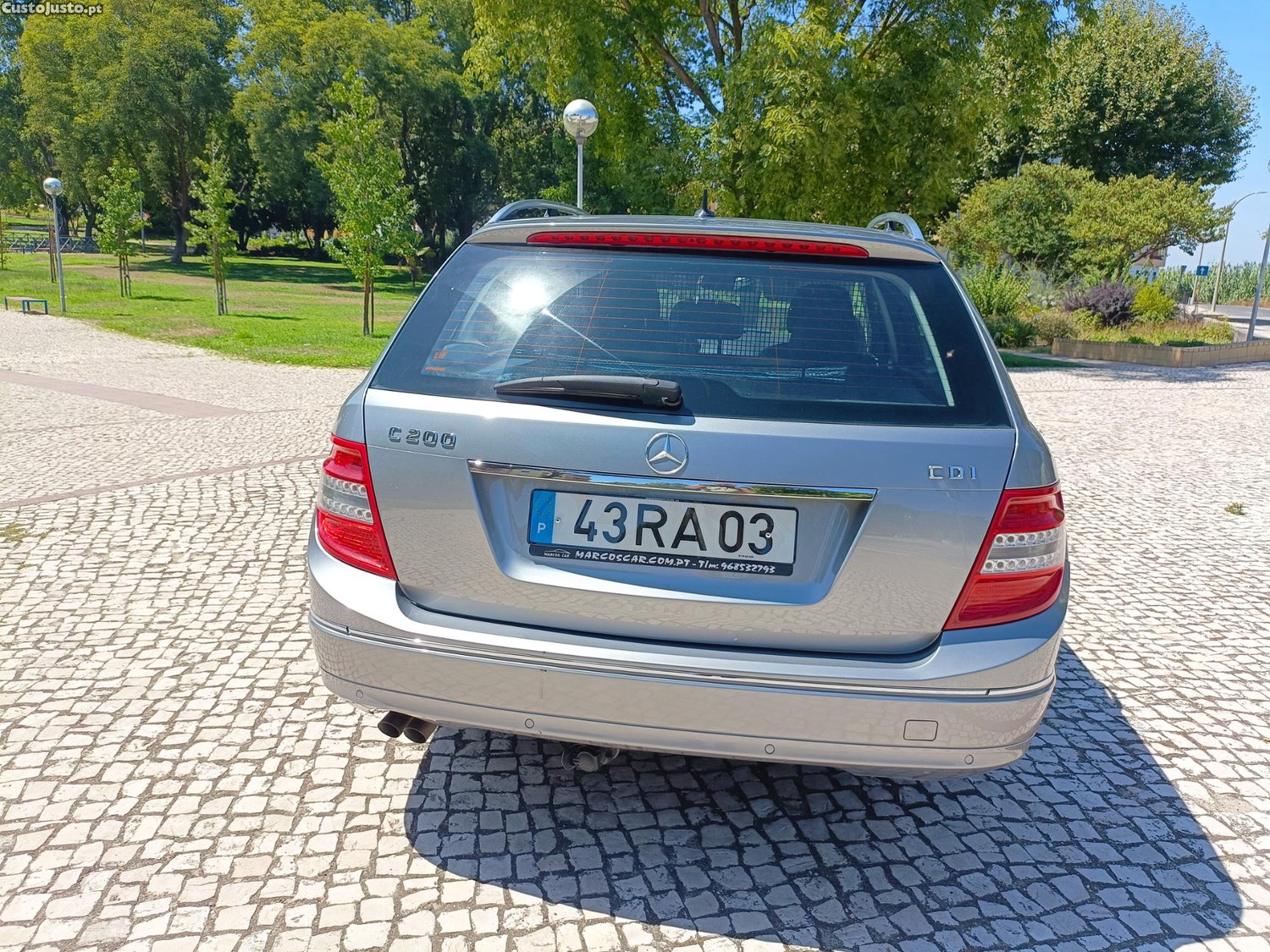Mercedes-Benz C 200 200 Cdi — fotografia 2