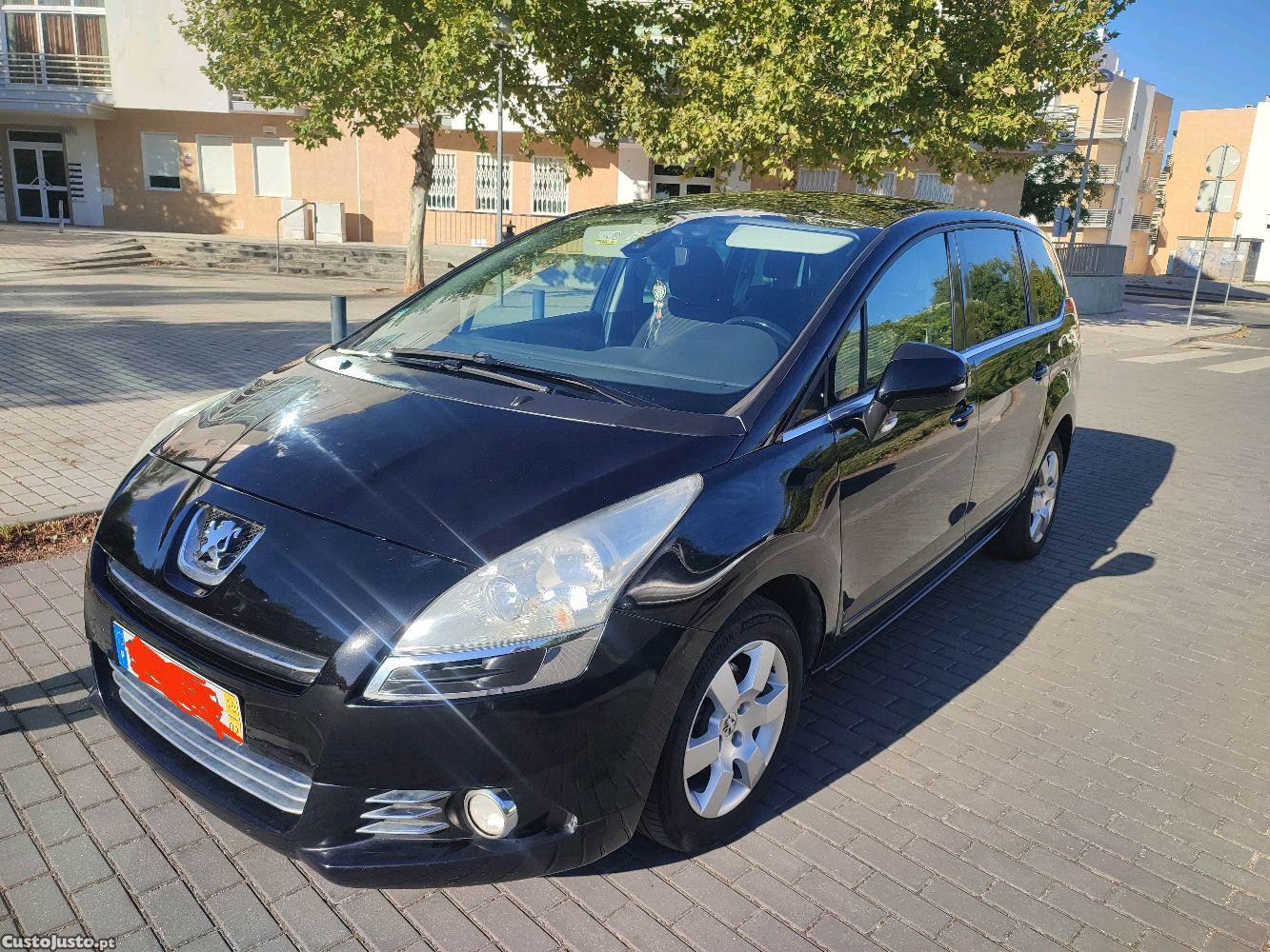 Peugeot 5008 Allure - 10 foto 3