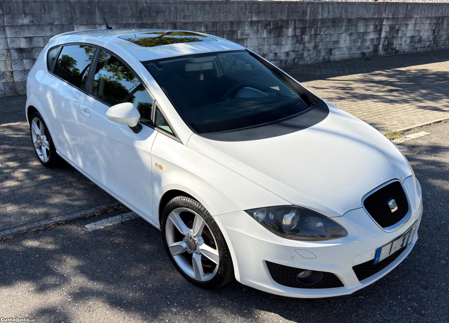 SEAT Leon 1.9 TDI Sport c/GPS — fotografia 9