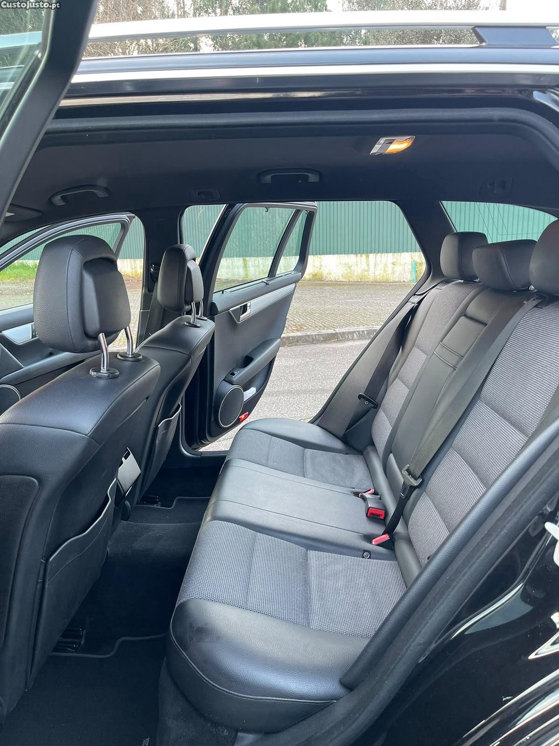 Mercedes-Benz C 220 220 — fotografia 3