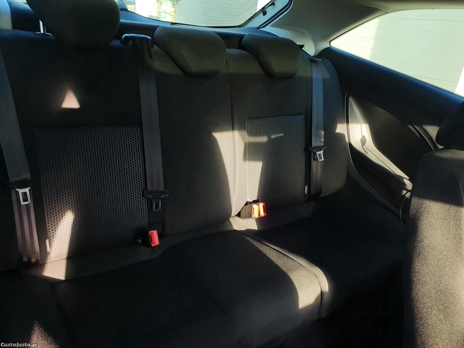 SEAT Ibiza FR 2.0 TDI — fotografia 6