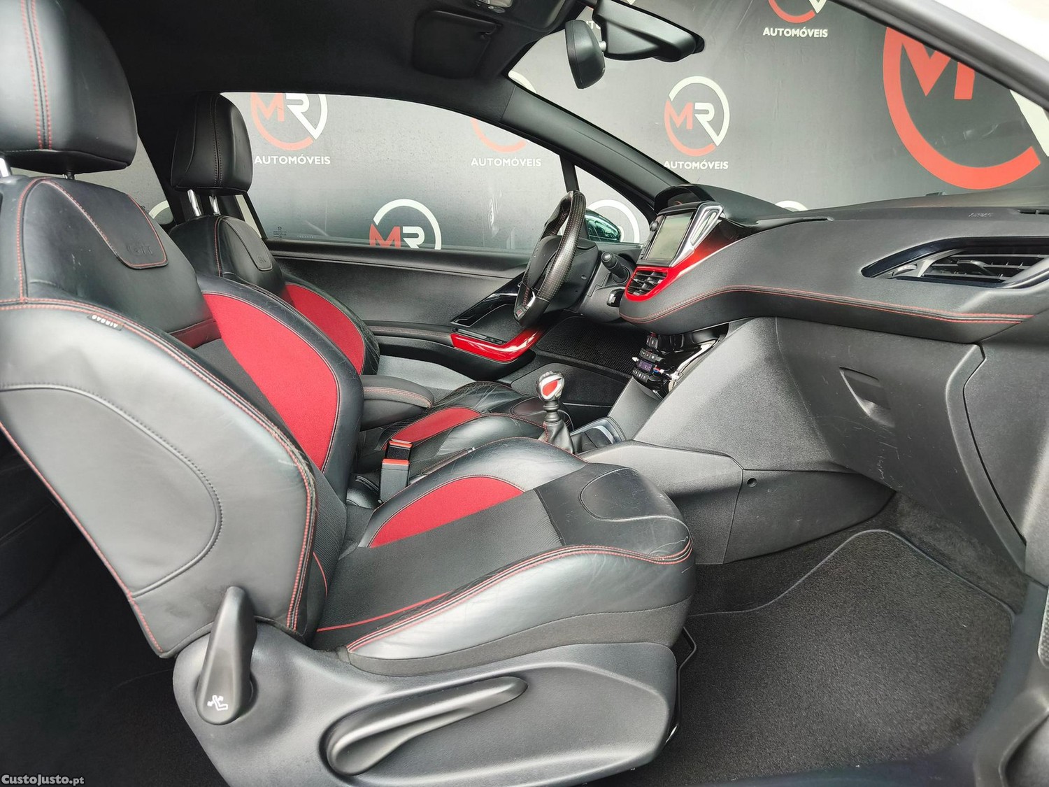 Peugeot 208 1.6 THP GTi — fotografia 4