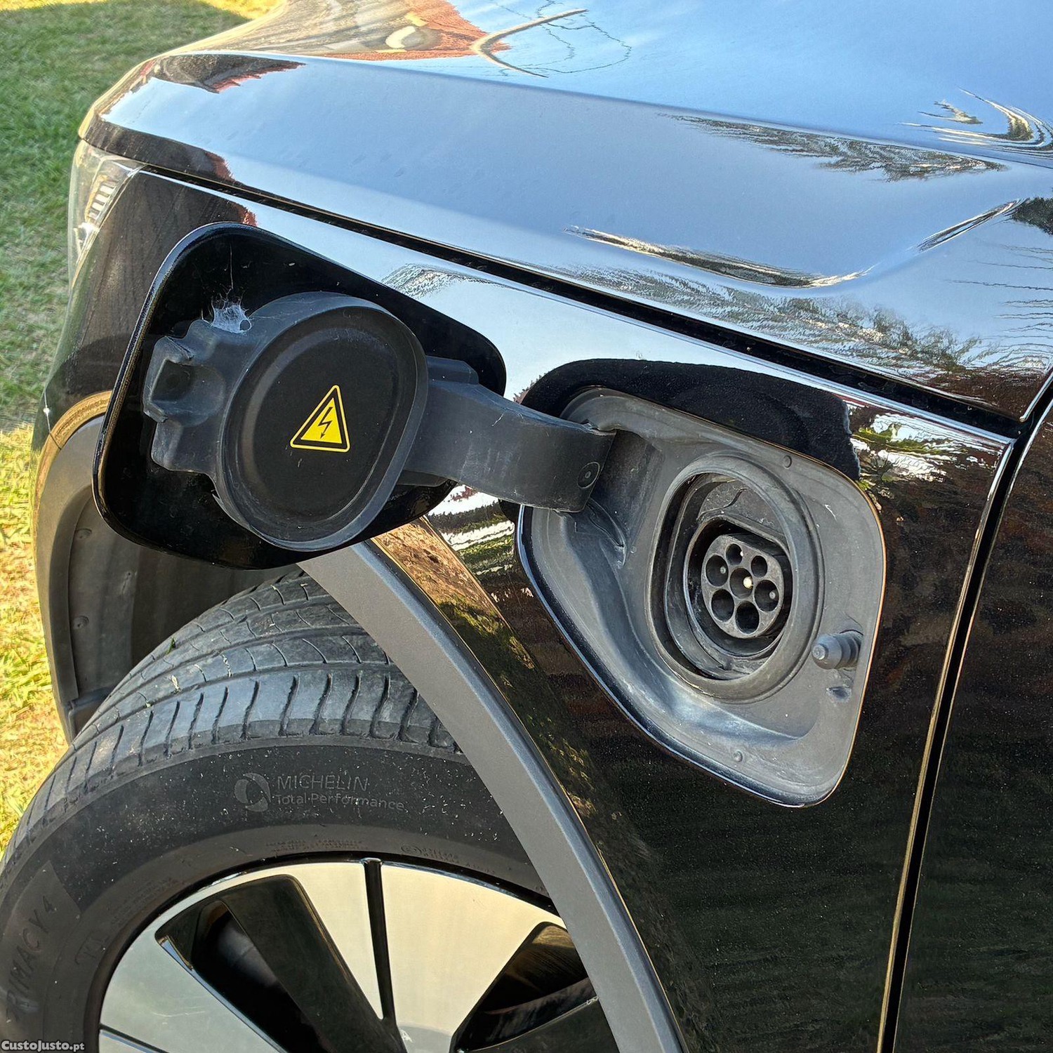 Volvo XC40 T5 Momentum Plus · Nacional - 20 foto 5