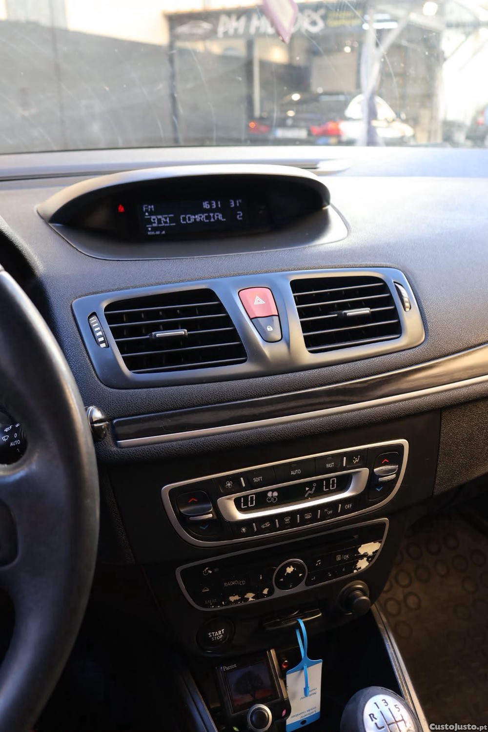 Renault Mégane 1.5 Dci Dynamic — fotografia 9