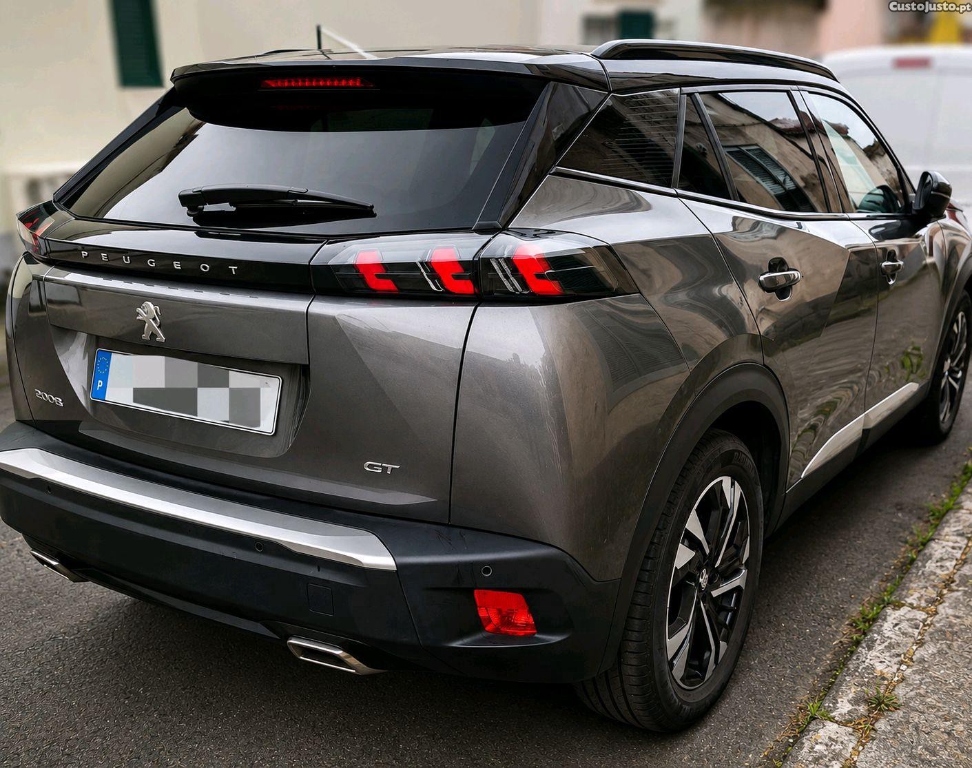 Peugeot 2008 GT 1.2 PureTech 130 cv - 23 foto 4