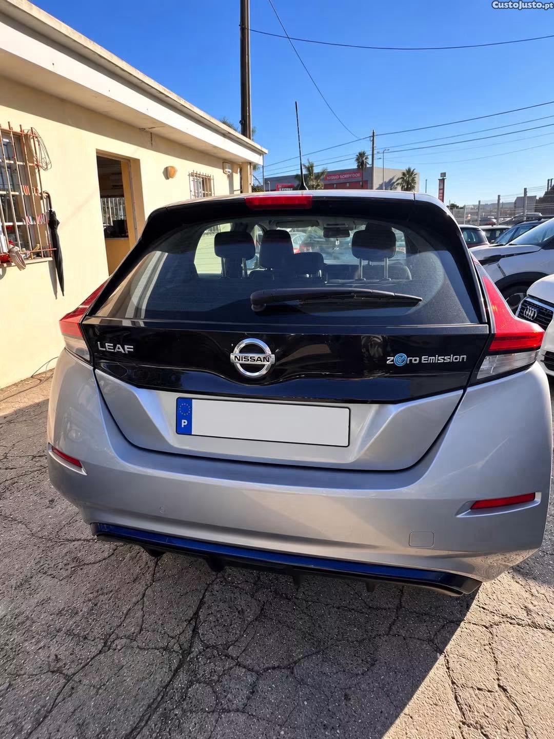 Nissan Leaf Zero Emission — fotografia 5