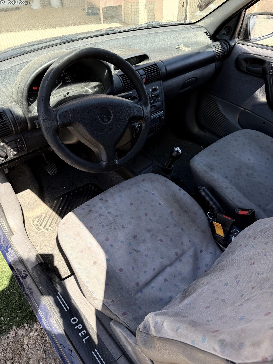 Opel Corsa B van — fotografia 4