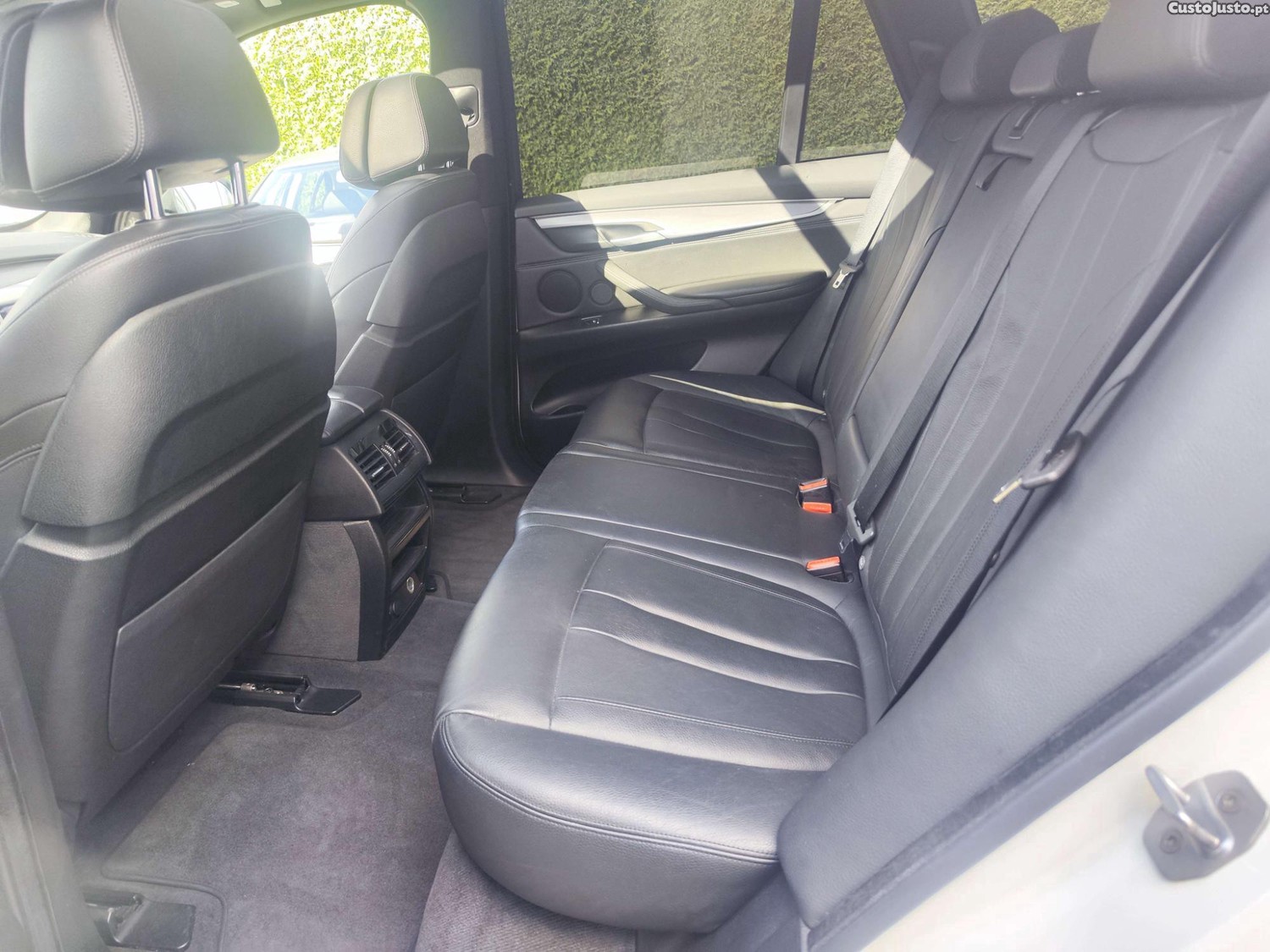 BMW X5 M hibrido enchufable - 16 foto 4