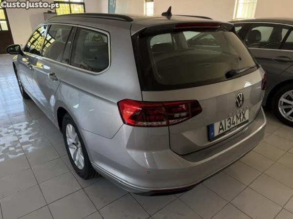 VW Passat Variant 2.0 TDI Business DSG - 21 foto 3