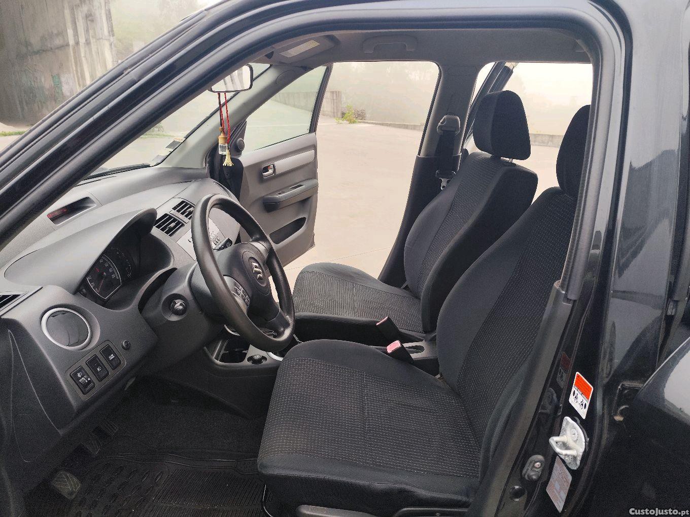 Suzuki Swift — fotografia 4