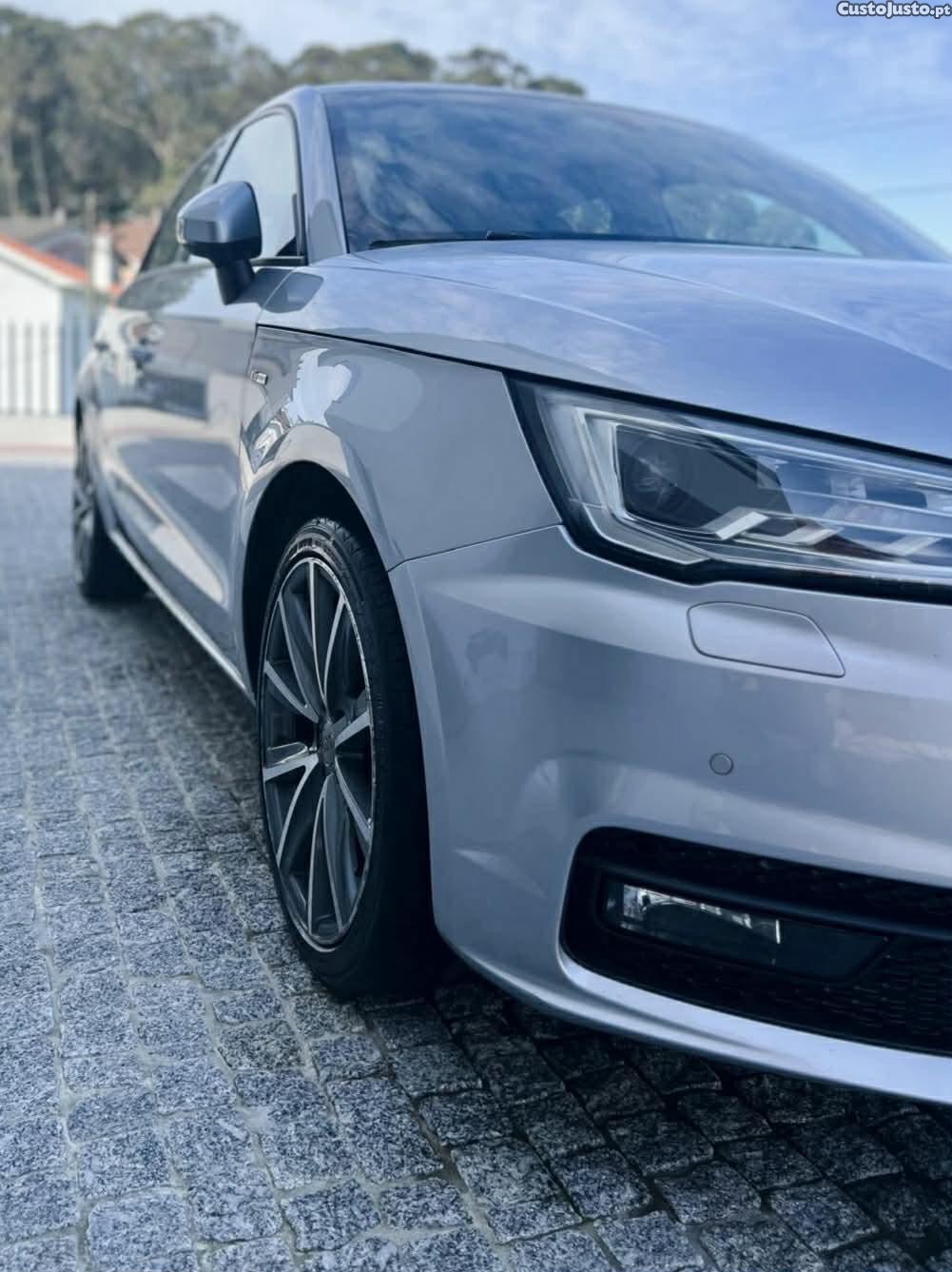 Audi A1 1.6 TDI 116 cv SportBack S-line — photo 2