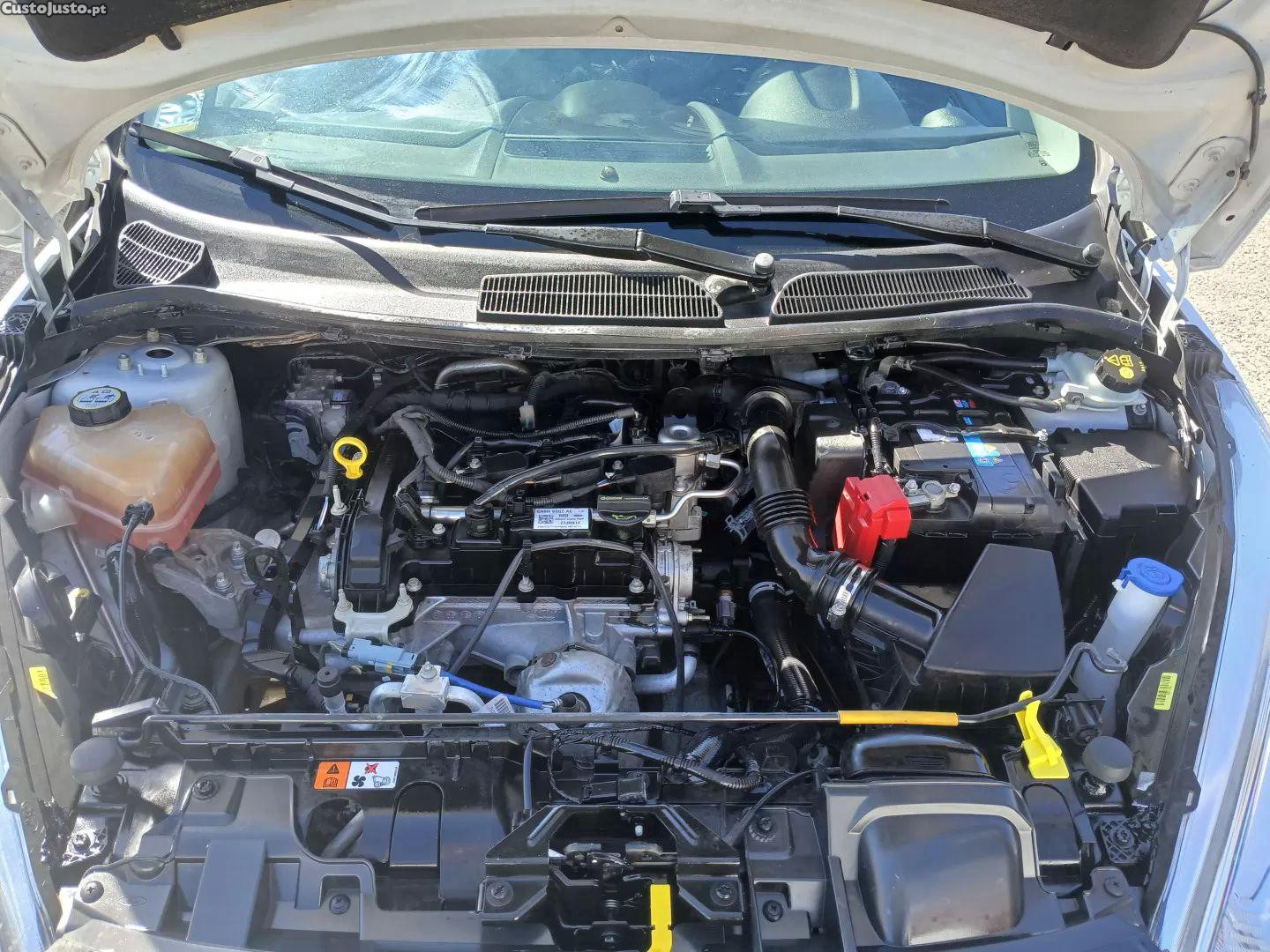 Ford Fiesta 1.0 ti-vct titanium — fotografia 2
