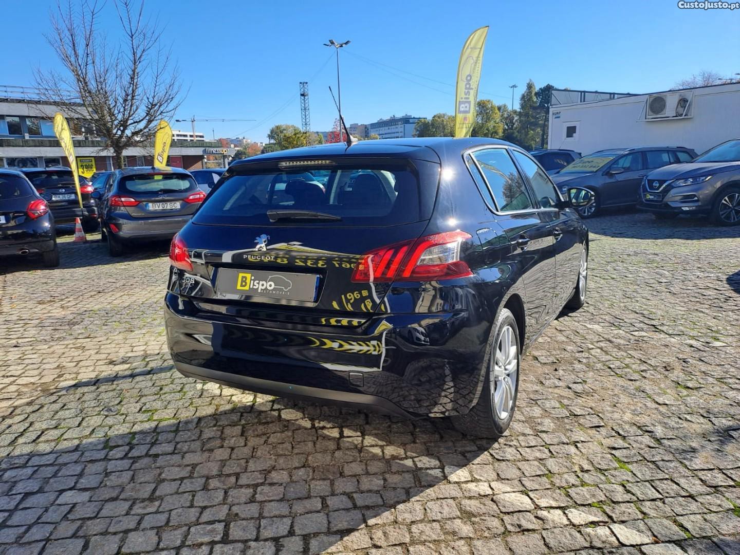 Peugeot 308 1.2 PureTech Active Pack — fotografia 11