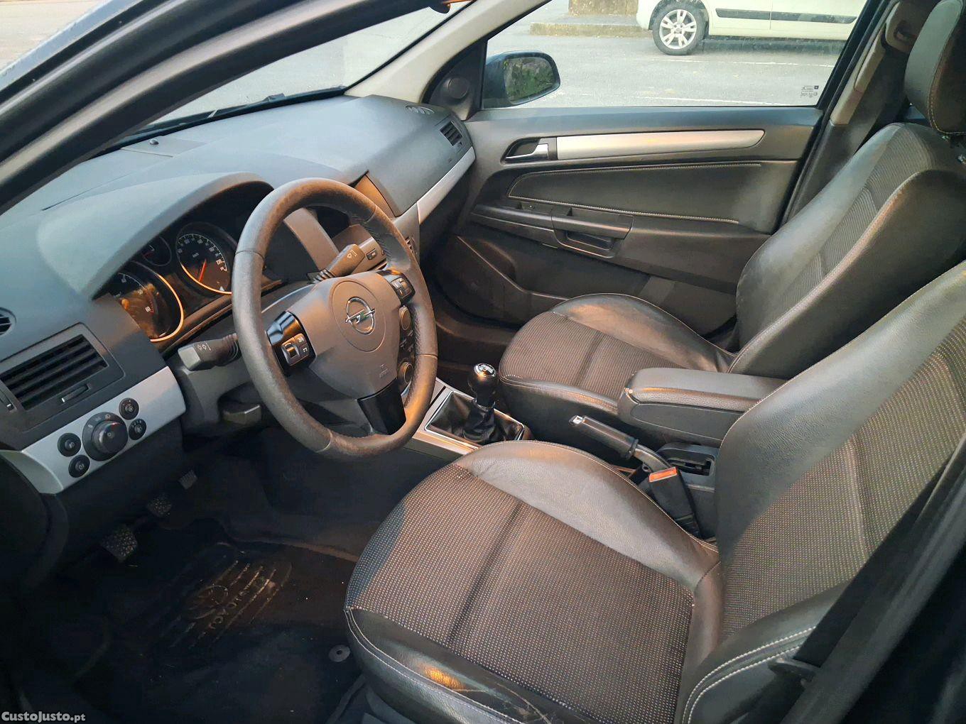 Opel Astra h — photo 3