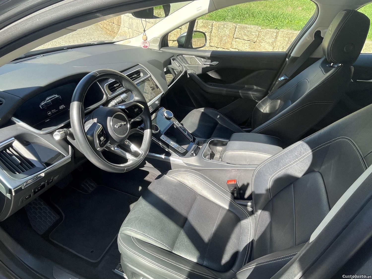 Jaguar I-Pace EV320 AWD SE — fotografia 3