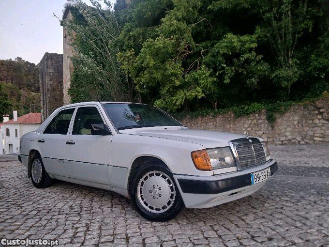 Mercedes-Benz 200 D Nacional — fotografia 3
