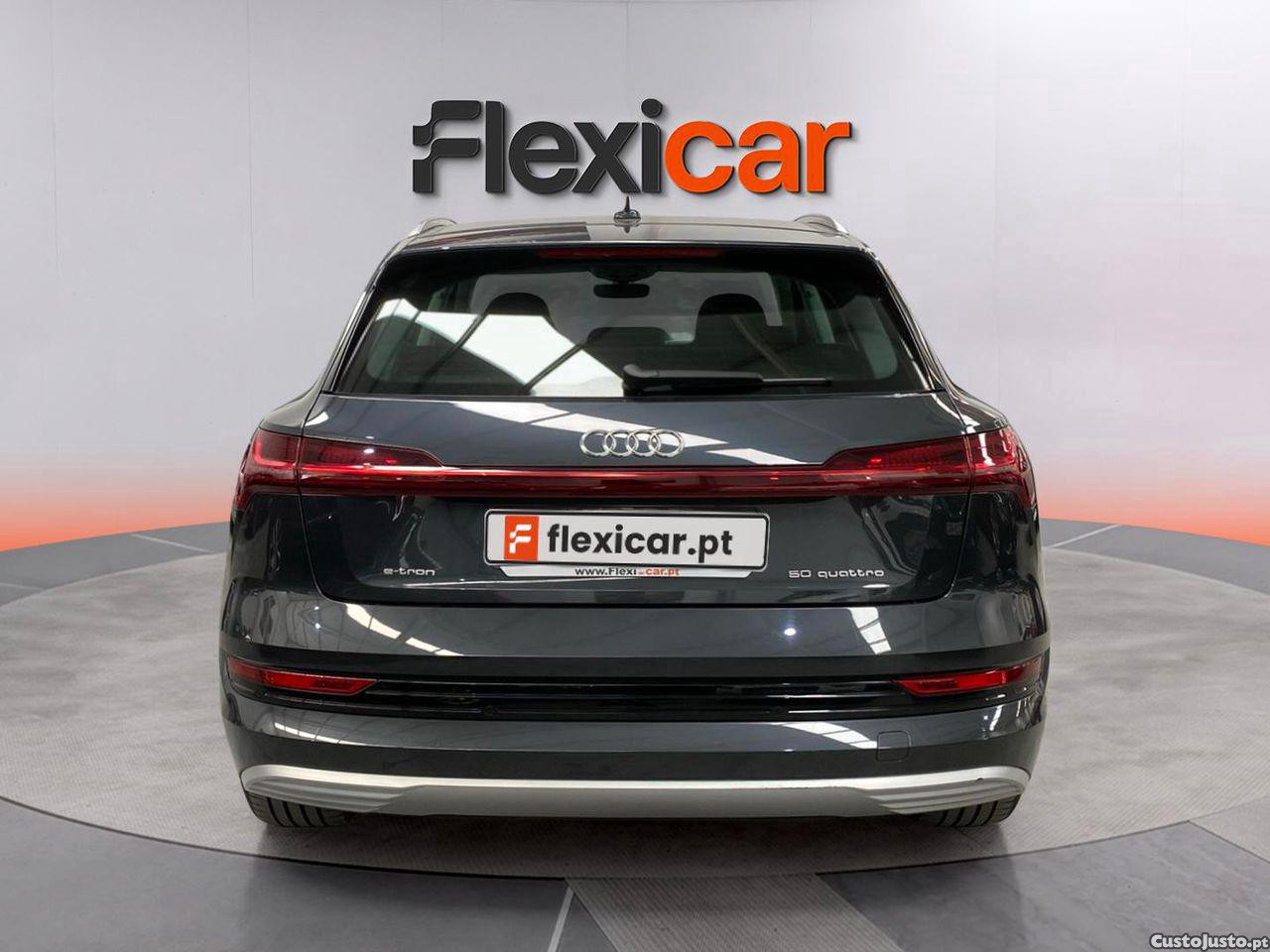 Audi e-tron 50 quattro Advanced — fotografia 16