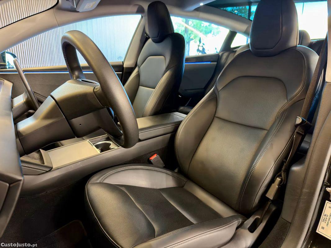 Tesla Model 3 nd — fotografia 12
