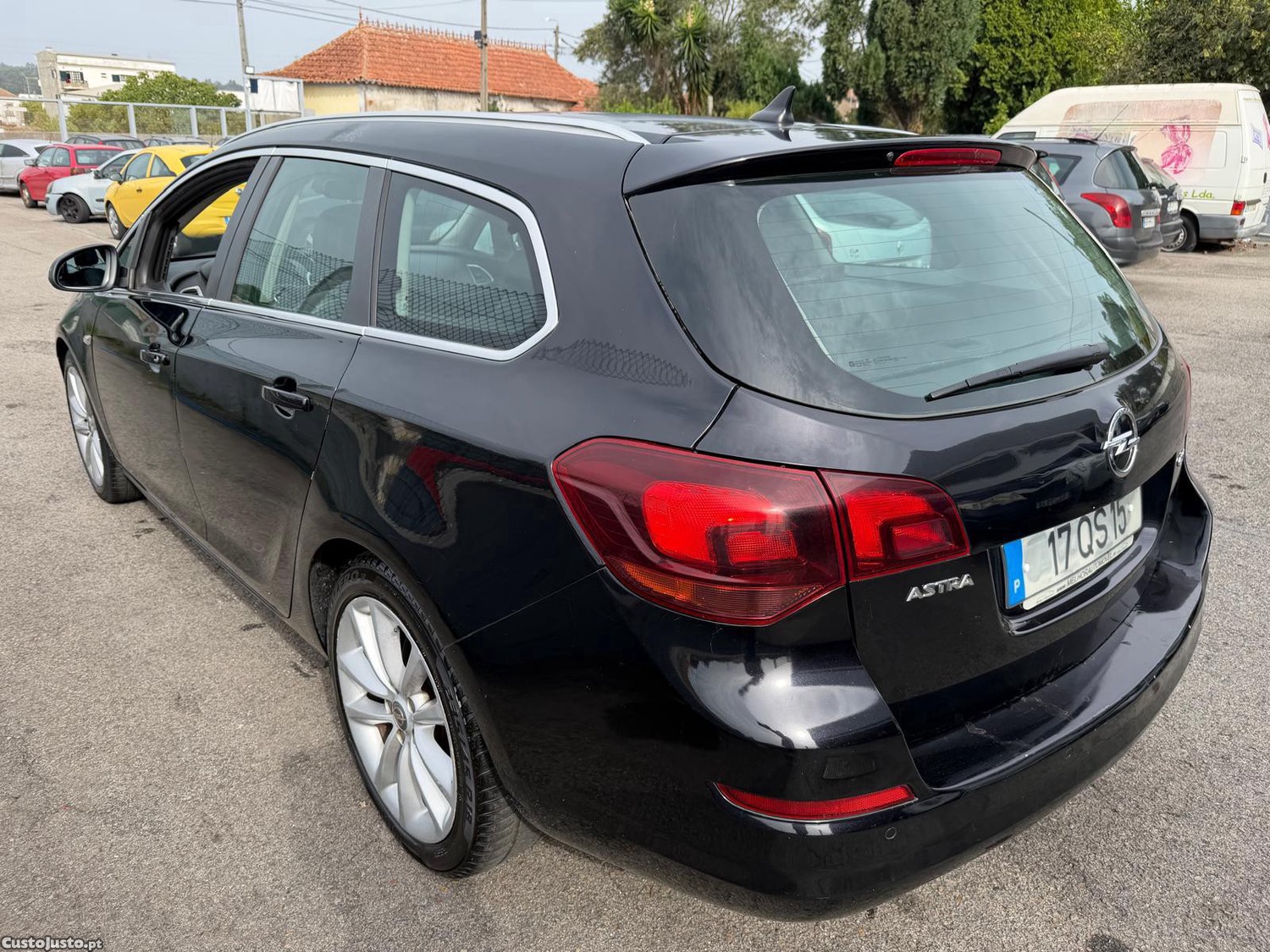 Opel Astra 1.7CDTi 125CV — fotografia 4