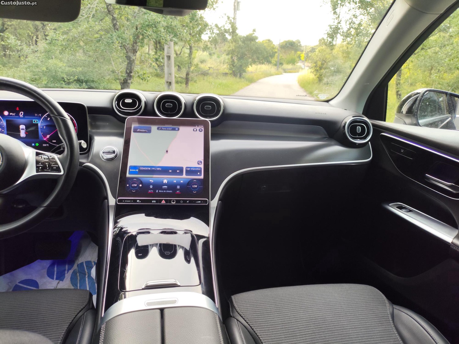 Mercedes-Benz GLC 220 d 4Matic 9G-TRONIC Avantgarde Advanced — fotografia 3