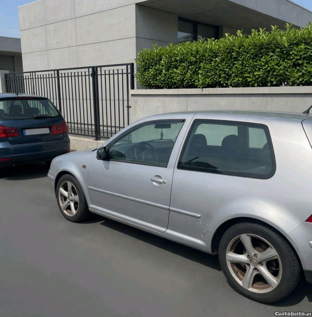 VW Golf 1.4 gasolina - 01 foto 5