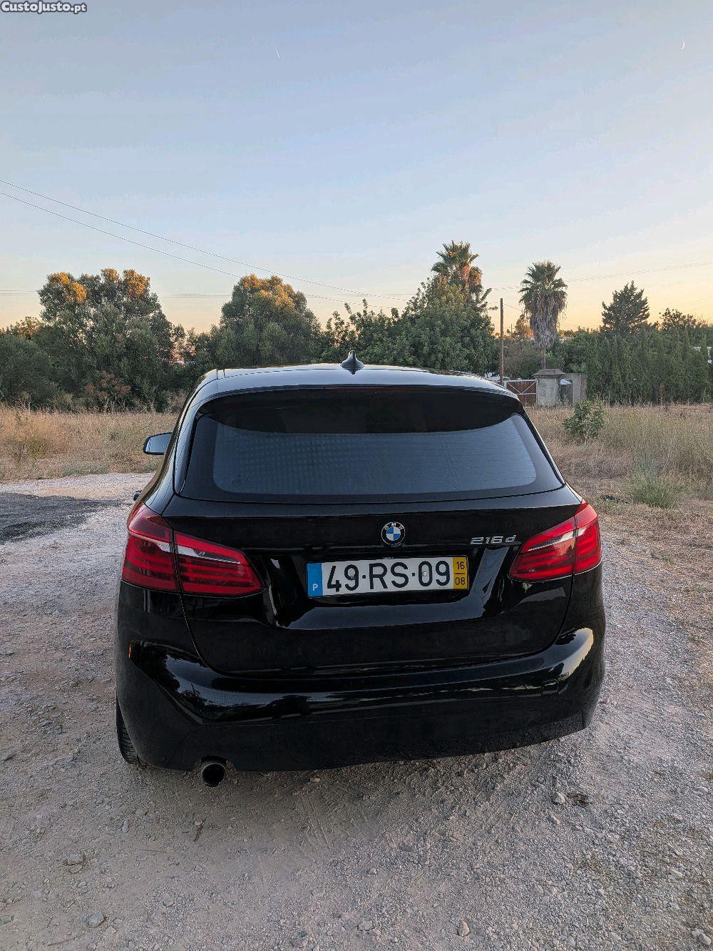 BMW 216 Active Tourer active - 16 foto 4