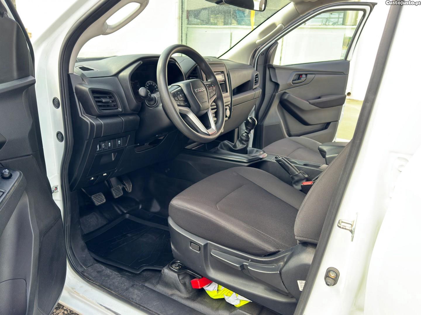 Isuzu D-Max 1.9 Ddi CD 4WD L 164cv — fotografia 17