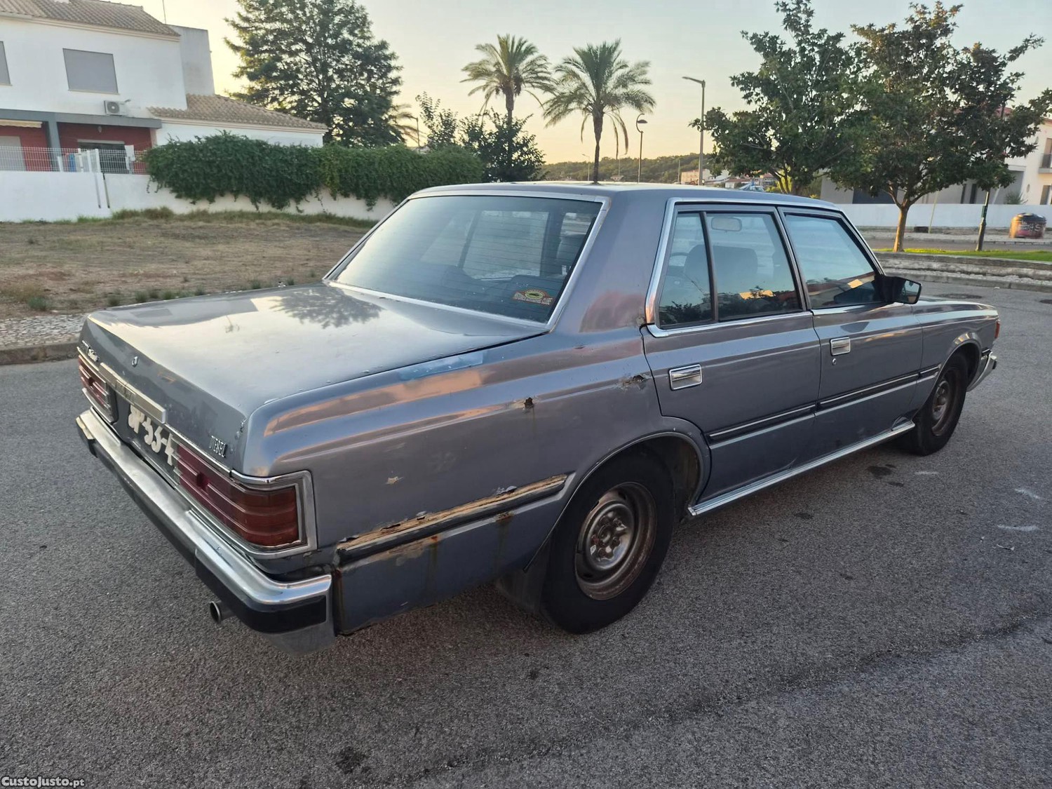Toyota Crown 2.2 diesel — photo 2