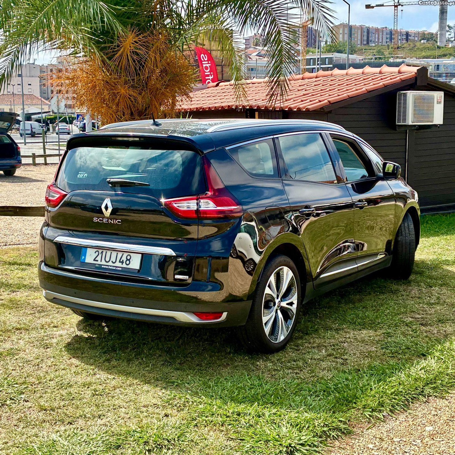 Renault Grand Scénic 1.5 Hybrid Assist · Nacional - 18 foto 4