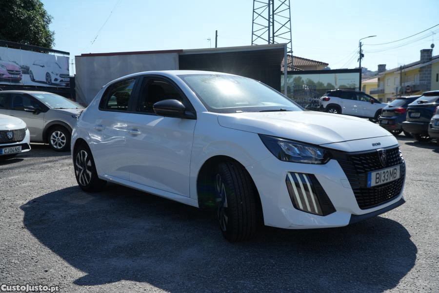 Peugeot 208 1.2 PureTech Active - 24 foto 2