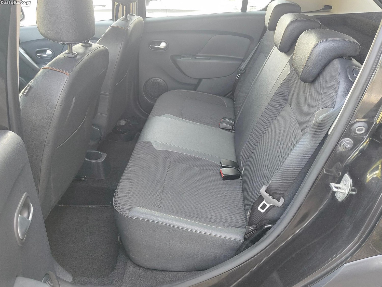Dacia Sandero 1.5 dCi Stepway — fotografia 3