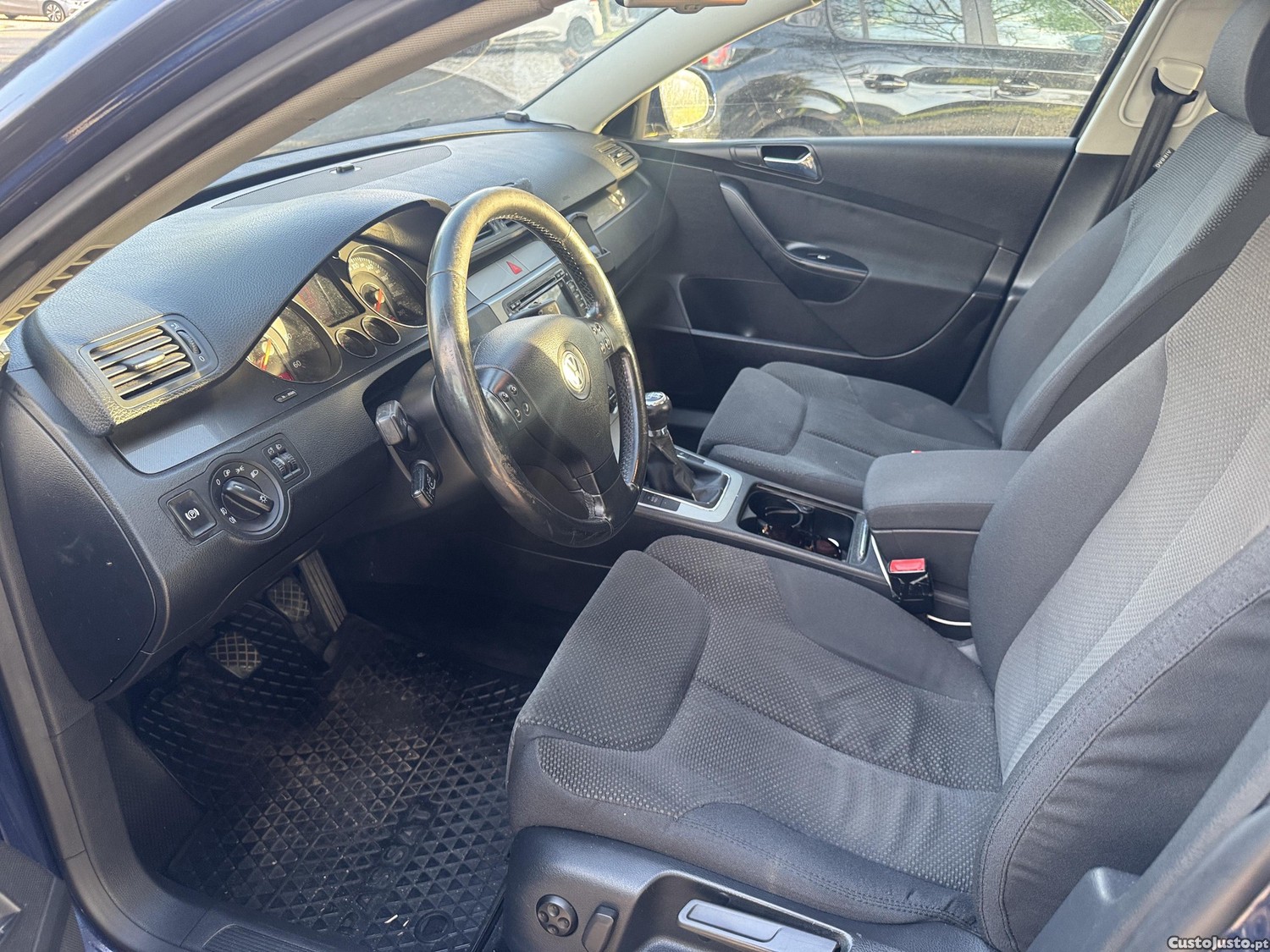 Volkswagen Passat Comfortline — fotografia 8