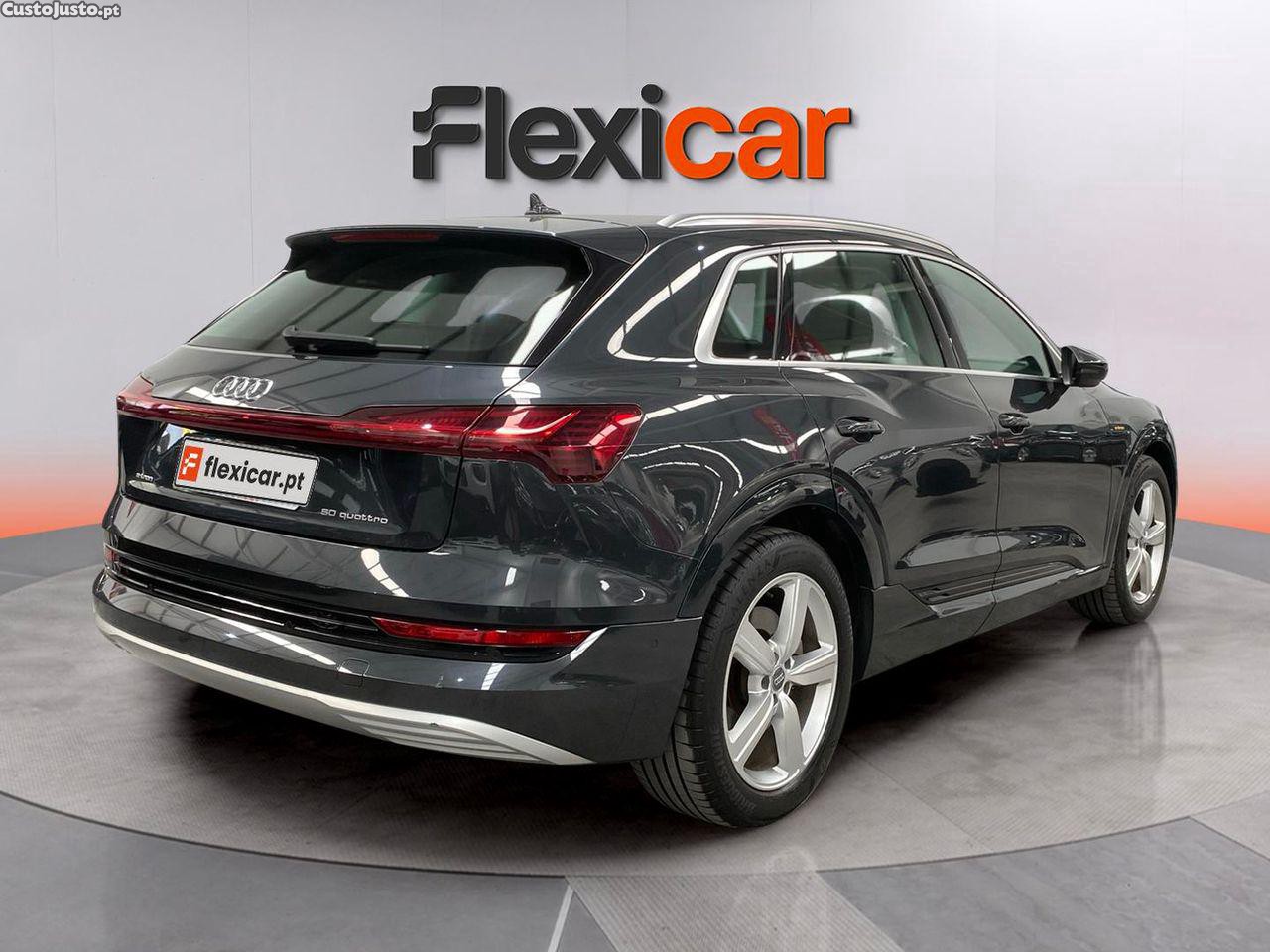 Audi e-tron 50 quattro Advanced — fotografia 15