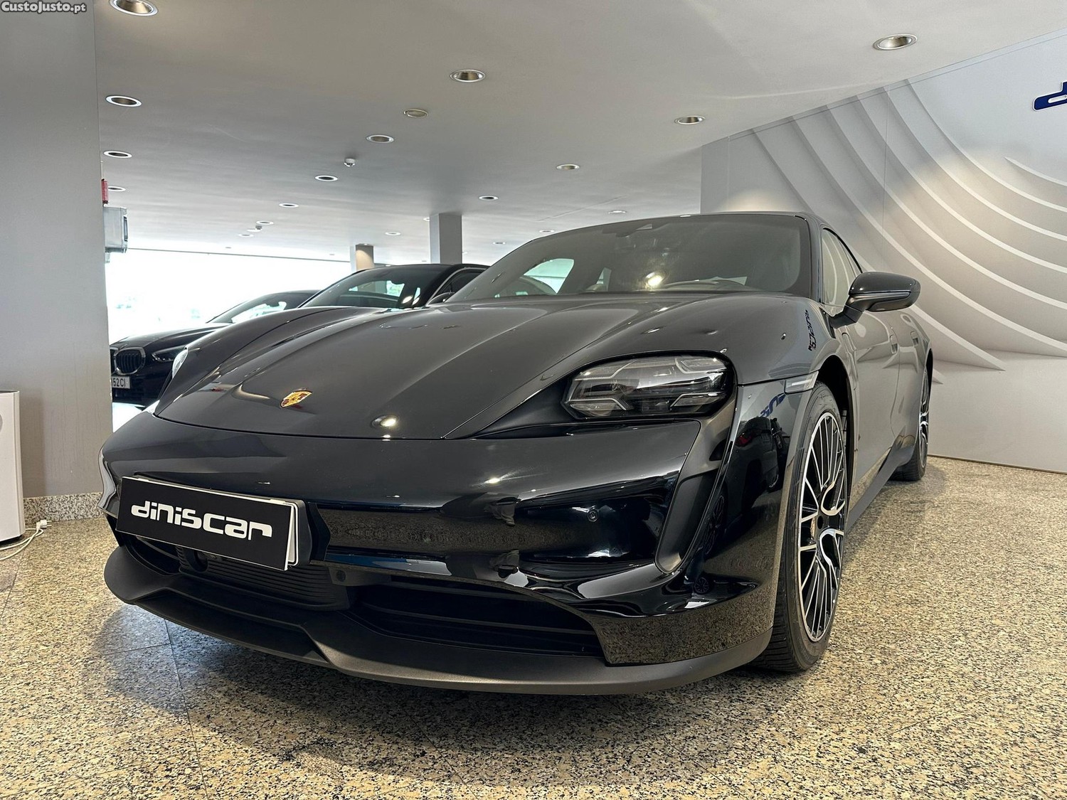 Porsche Taycan 4S Bateria Performance Plus - 21 — photo 5