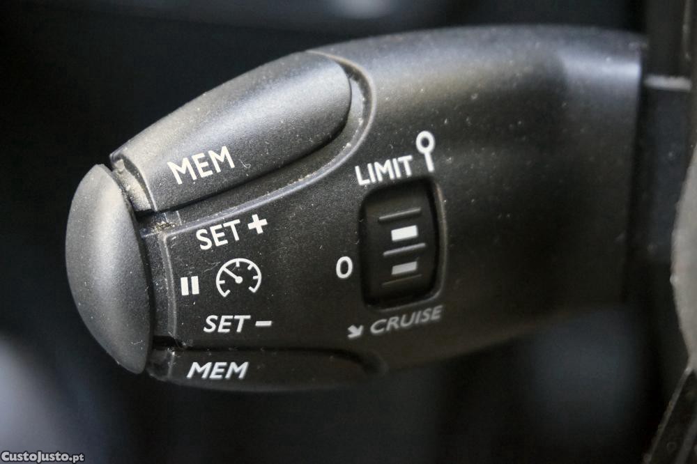 Citroën C3 1.2 PureTech Shine — fotografia 17