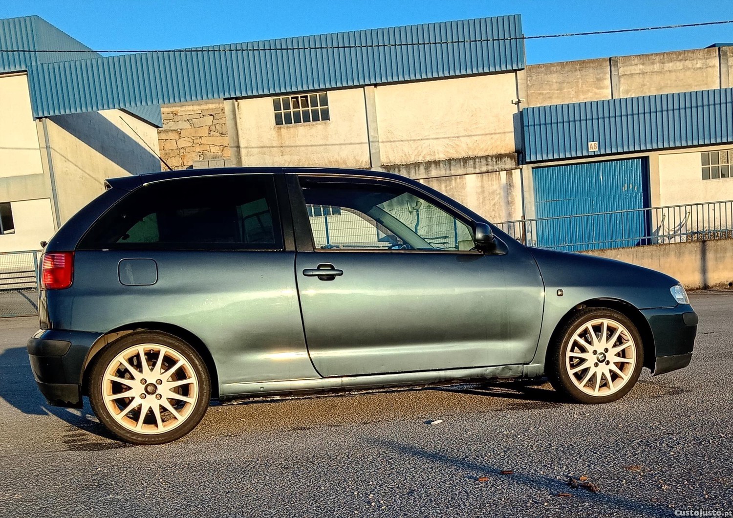 SEAT Ibiza 6K2 — fotografia 5