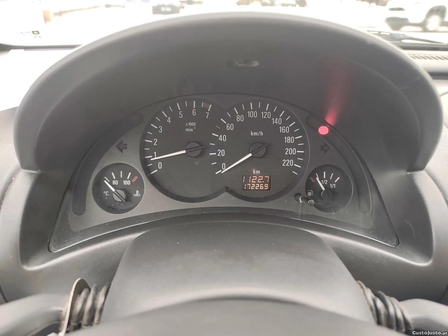Opel Corsa 1.2 16V Confort — fotografia 4