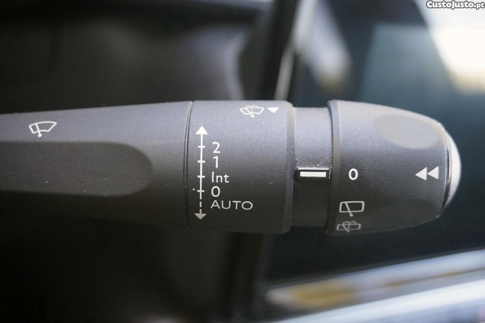 Citroën C3 1.2 PureTech Shine — fotografia 13