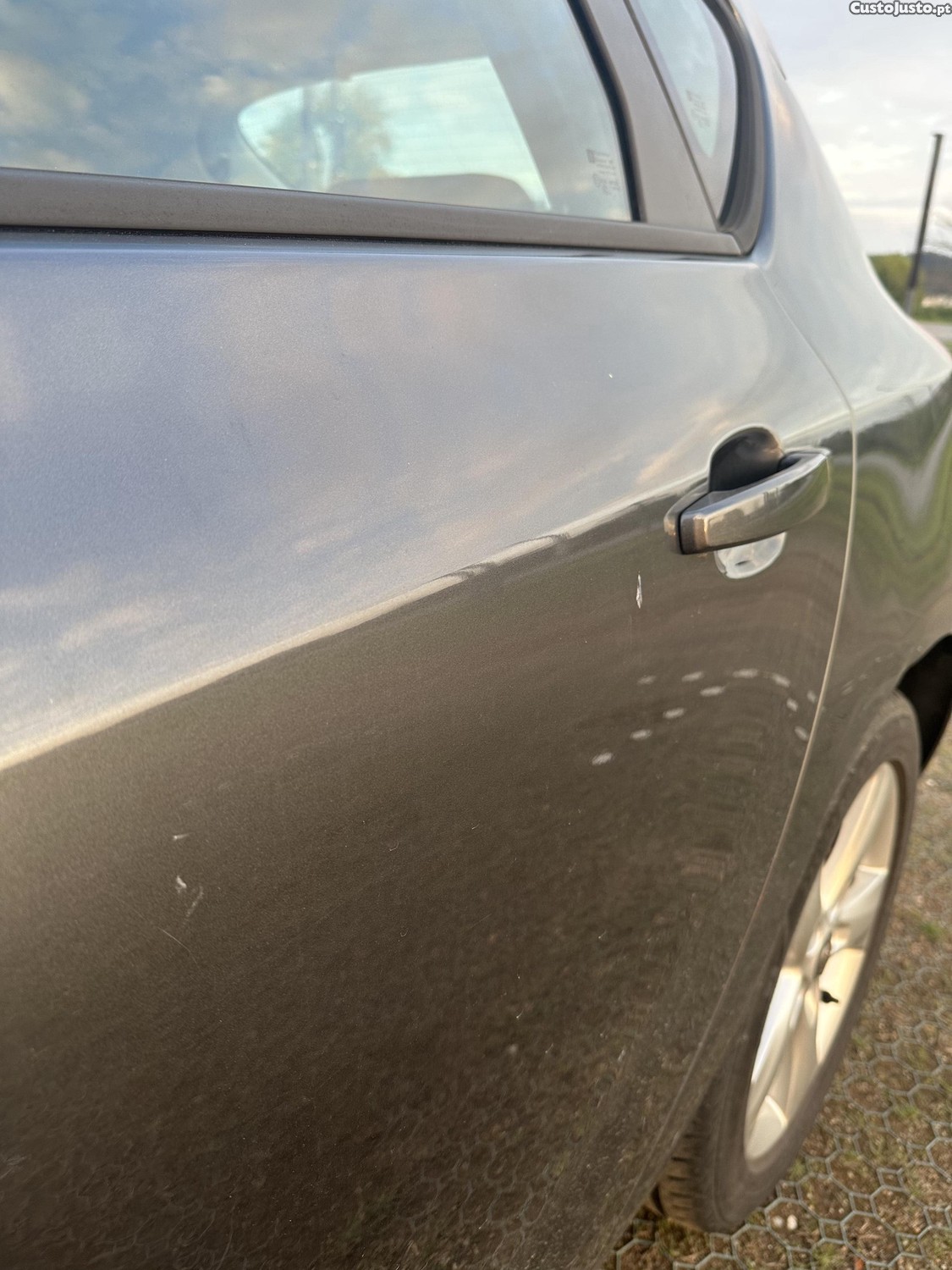 Opel Astra J — fotografia 4