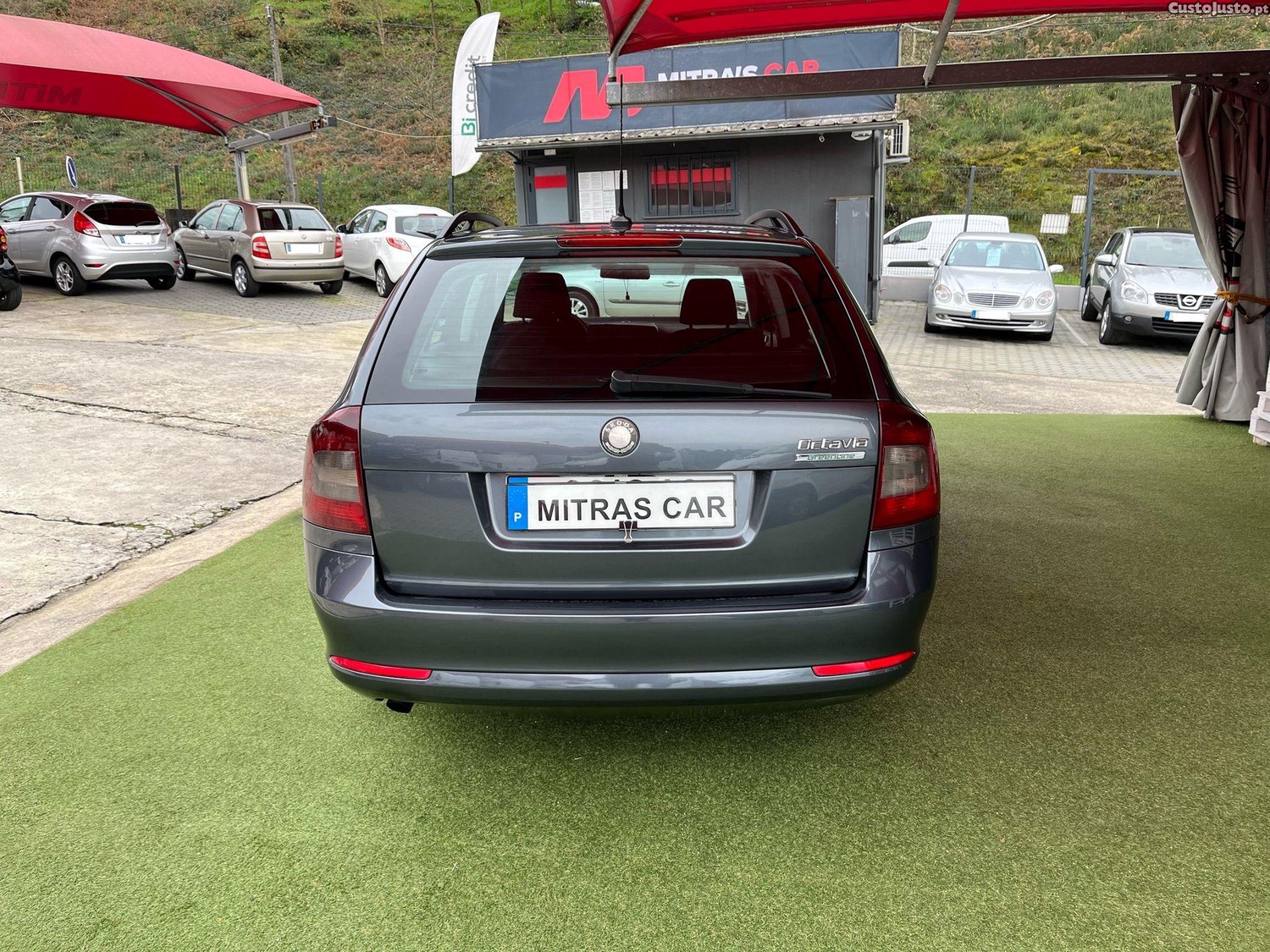 Skoda Octavia 1.6 TDI - 10 foto 4
