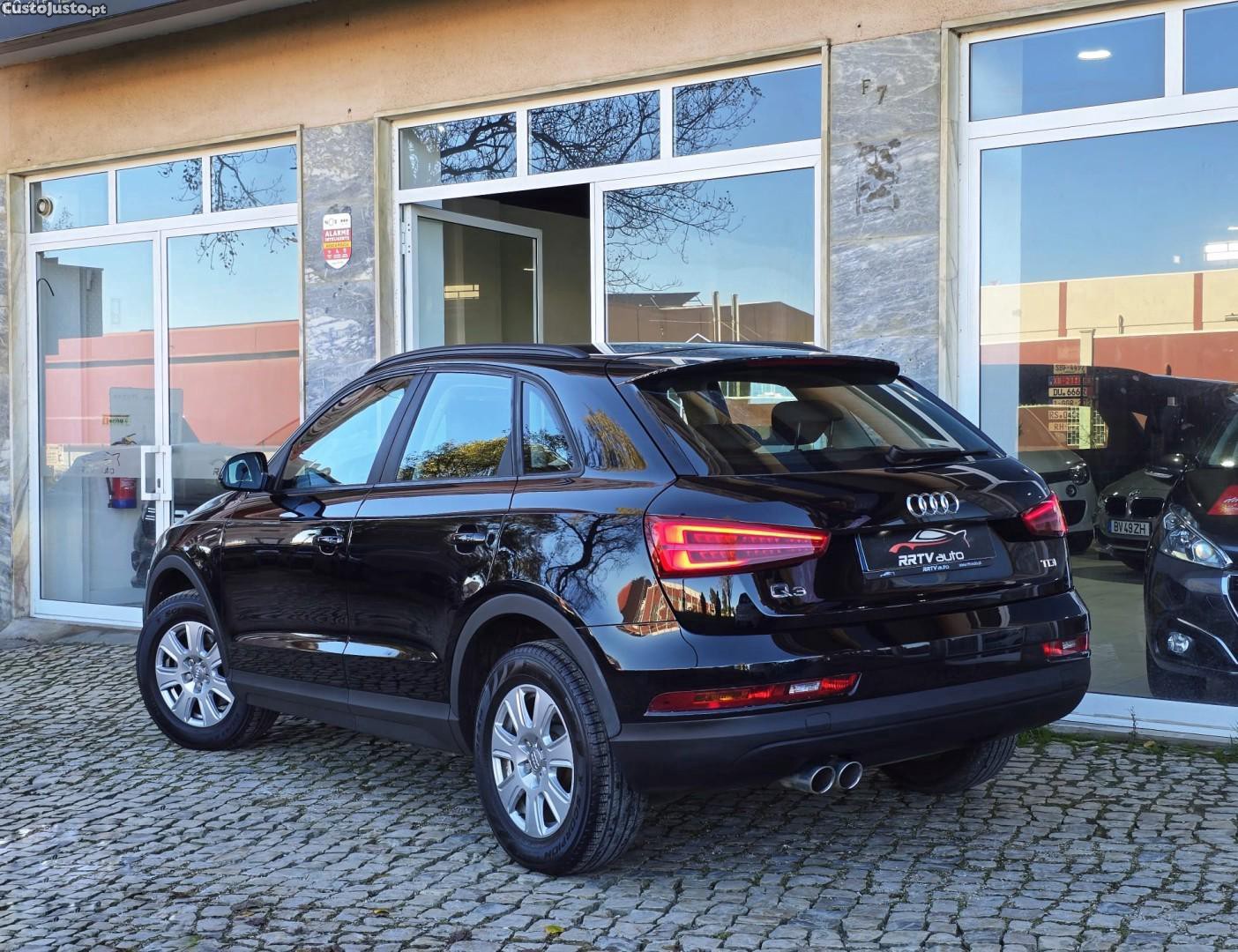 Audi Q3 2.0 TDI design — fotografia 18