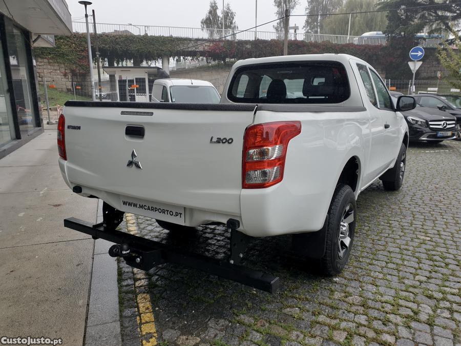 Mitsubishi L200 2.4 DI-D Club Invite — fotografia 13