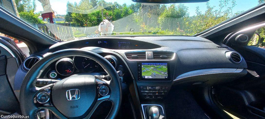 Honda Civic 1.6 Idtec sport — fotografia 5