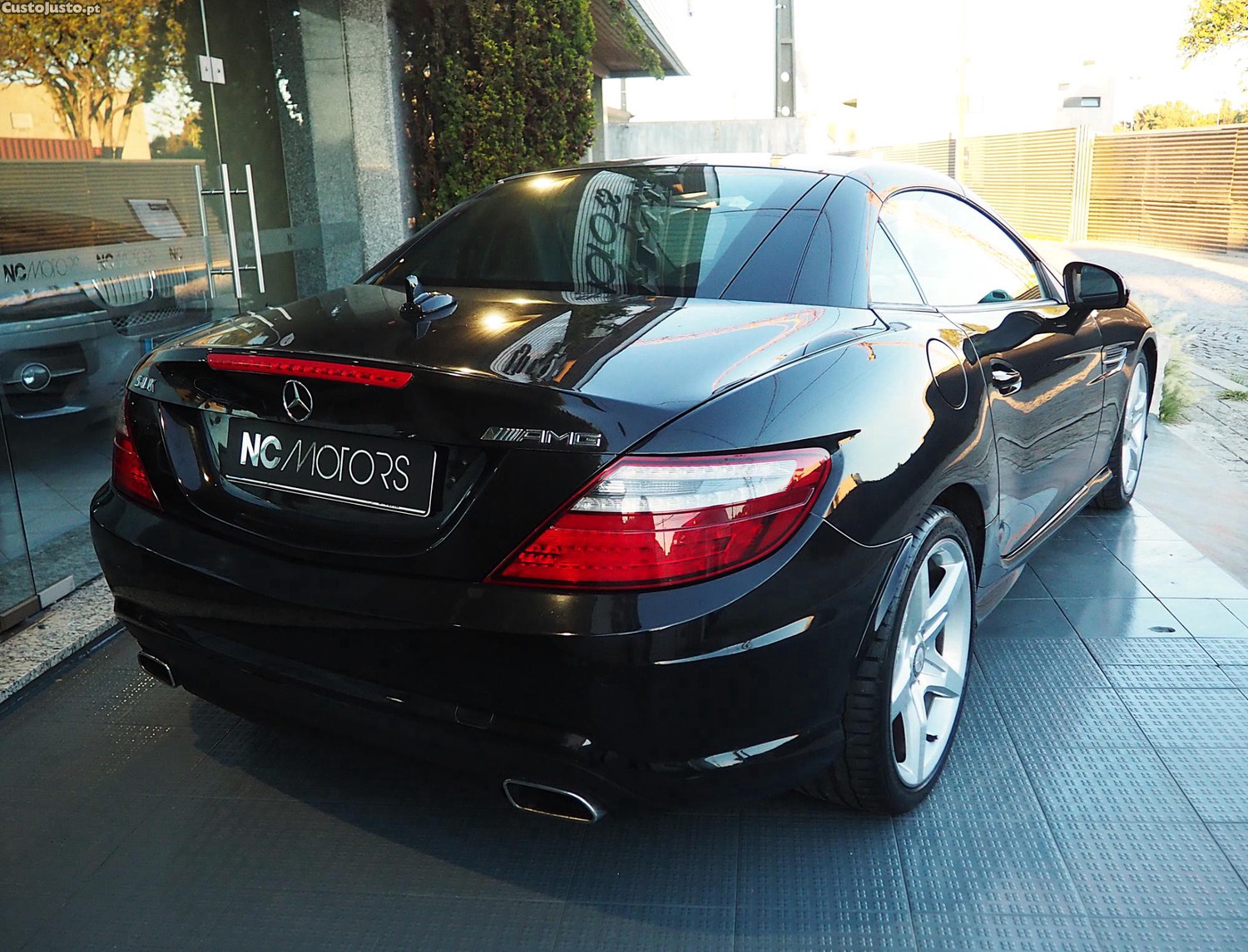 Mercedes-Benz SLK 200 AMG - 11 foto 5