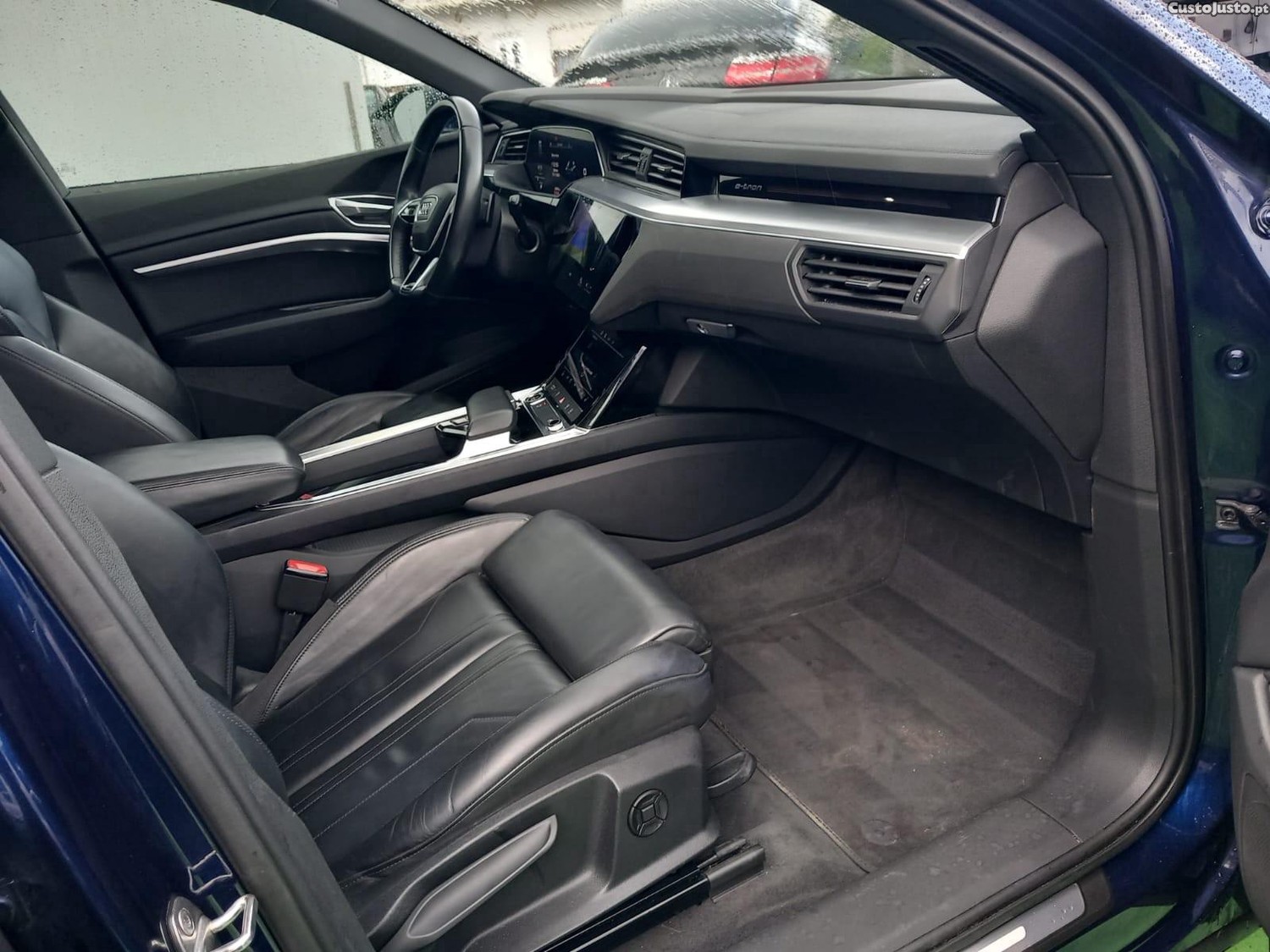 Audi e-tron 55 quattro S line — fotografia 15