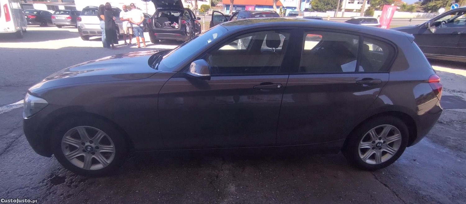 BMW 116 D - GARANTIA 18 meses — fotografia 6