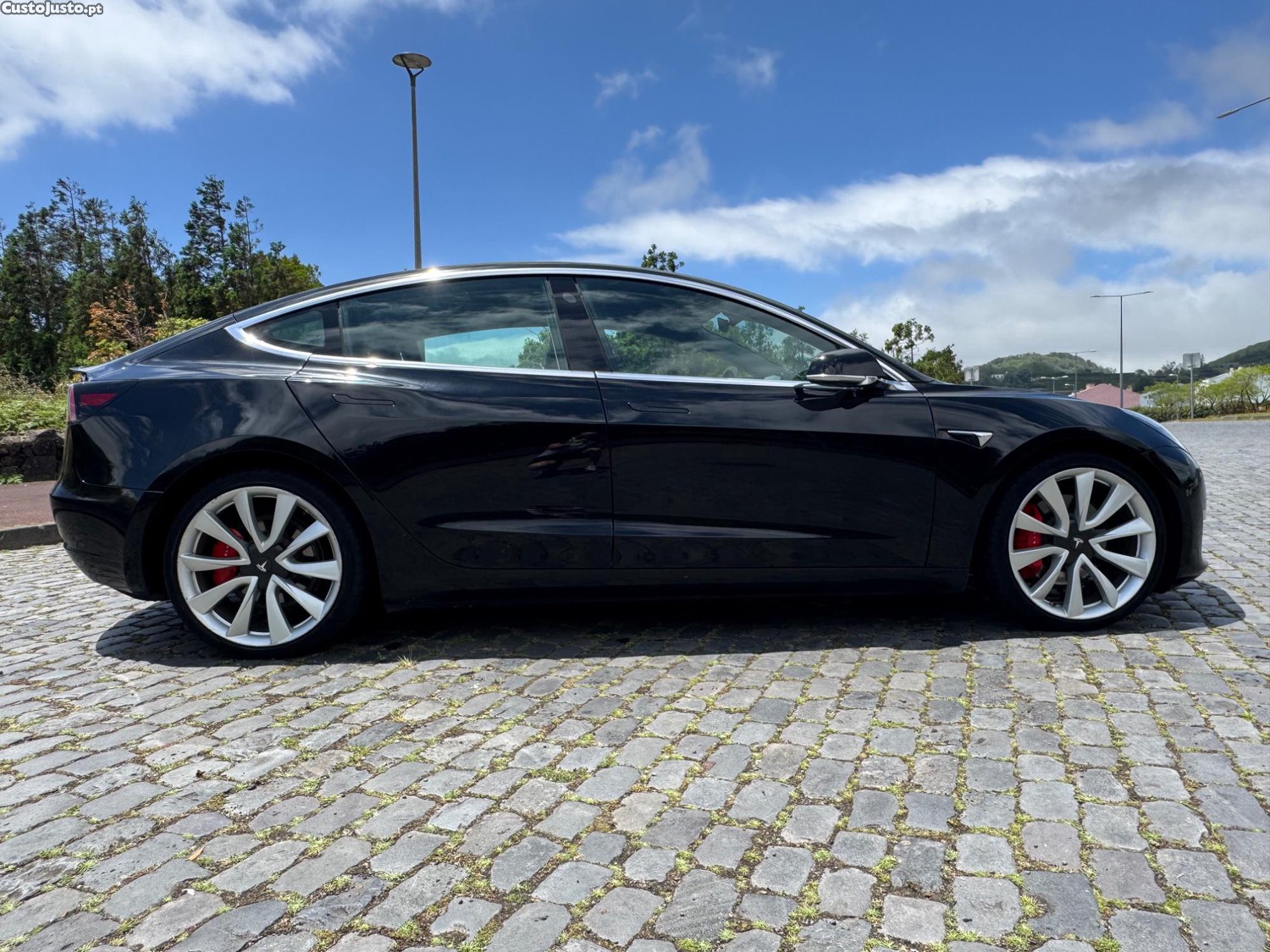 Tesla Model 3 Performance — fotografia 7