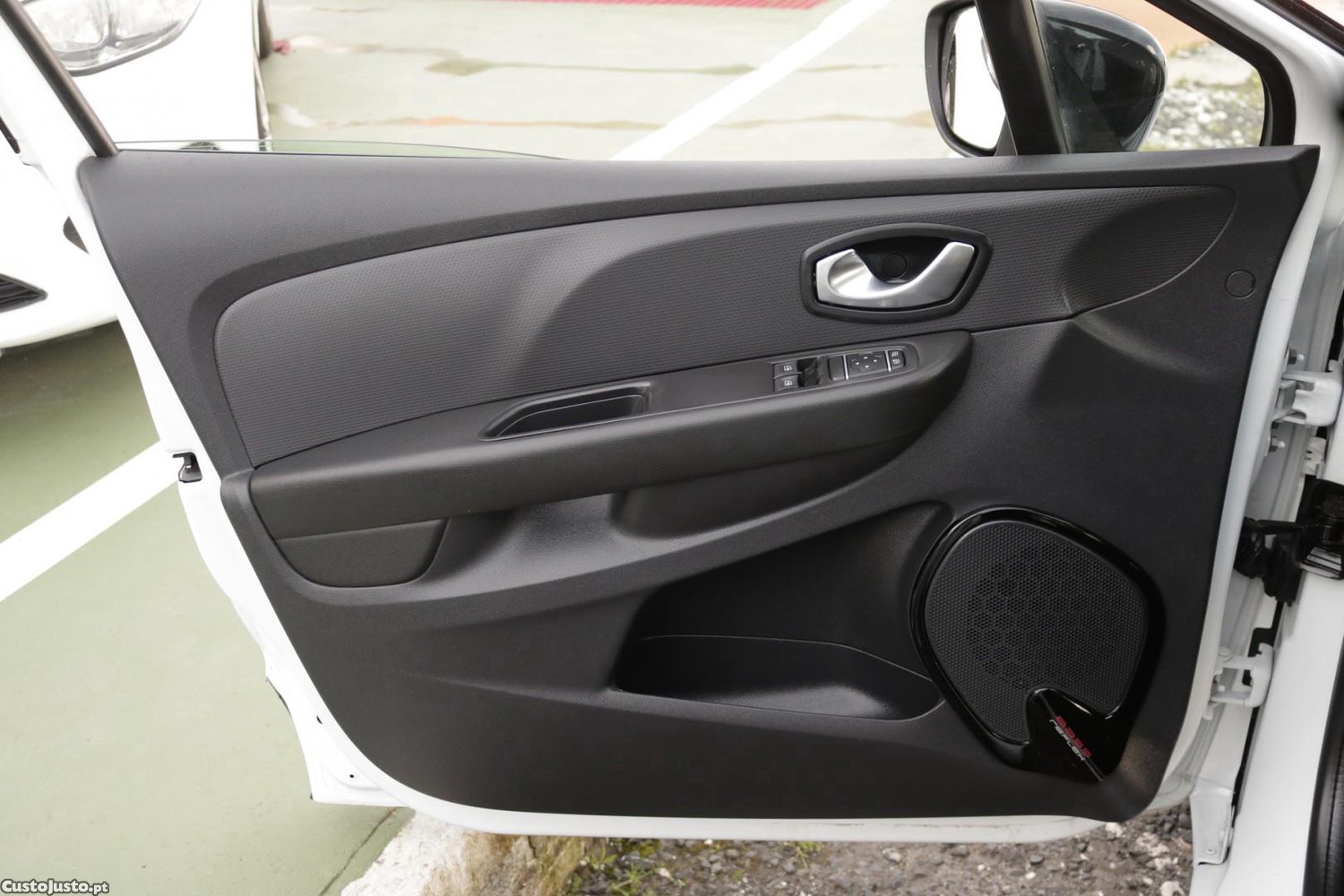 Renault Clio Sport Tourer 1.5 DCI Limited 90cv — fotografia 33